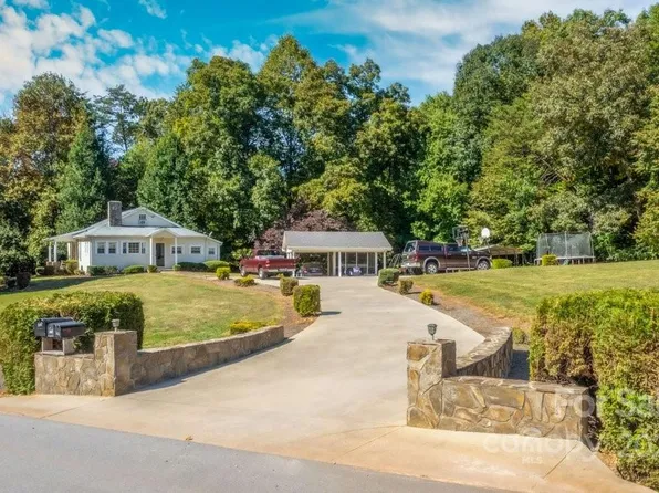 231 Romine Dr, Marion, NC 28752