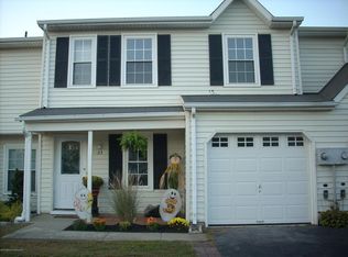 33 Mariners Cv, Freehold, NJ 07728