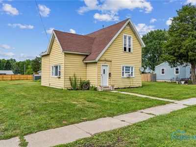 912 McDougal St, Fostoria, OH, 44830