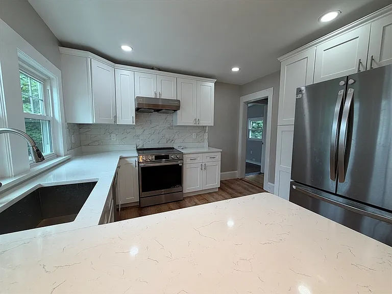 36-38 Upland Rd #38 — Photo 5