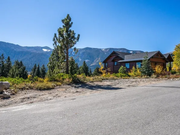 35 Ridge Way, Mammoth Lakes, CA 93546