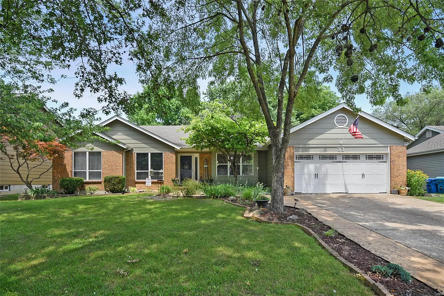 33 Dawnridge Dr photo 1