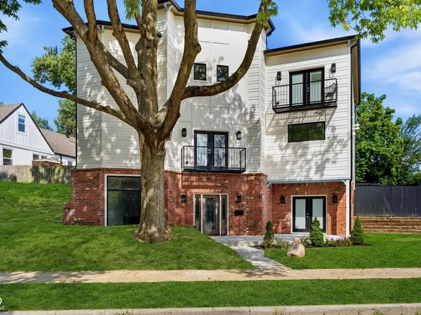 2130 Brookside Parkway North Dr, Indianapolis, IN 46201