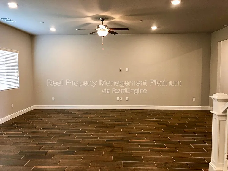 4150 Duncan Ave — Photo 9