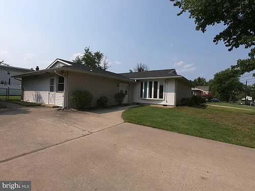 436 S Suffolk Dr Photo 1