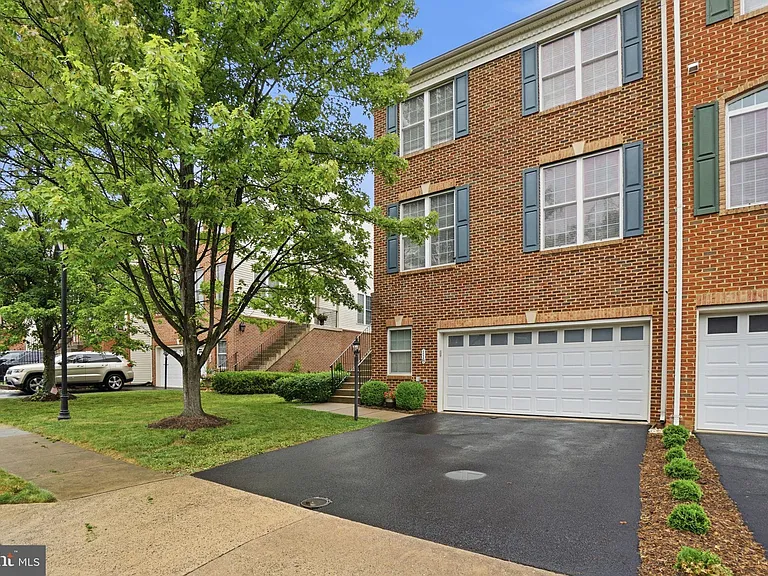 118 Ivy Hills Ter — Photo 2