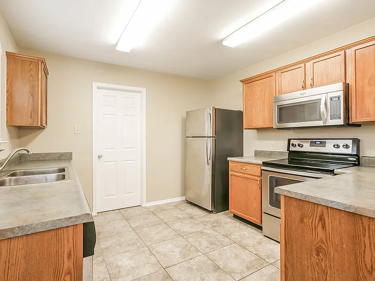 10936 Mansfield Way — Photo 13