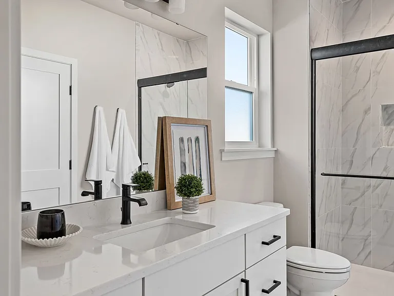2515 S 47th Ave — Photo 15
