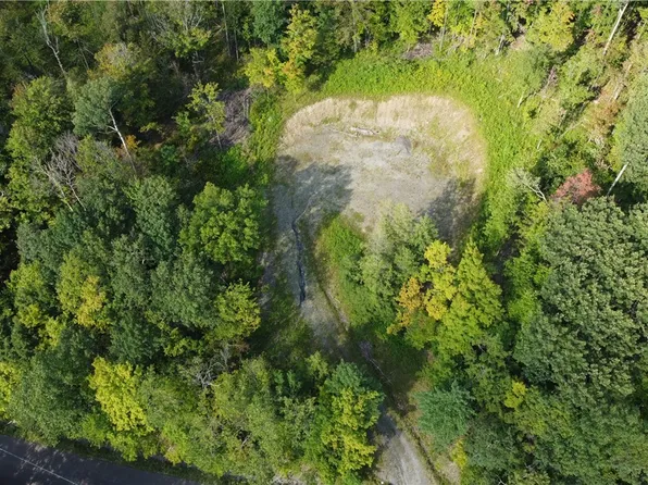 15 White Birch Rd #12, Utica, NY 13501