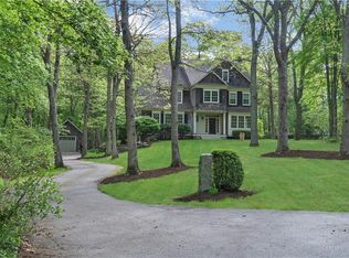 761 Curtis Corner Rd, South Kingstown, RI 02879