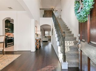 229 Harbor Bend Ln, Dickinson, TX 77539