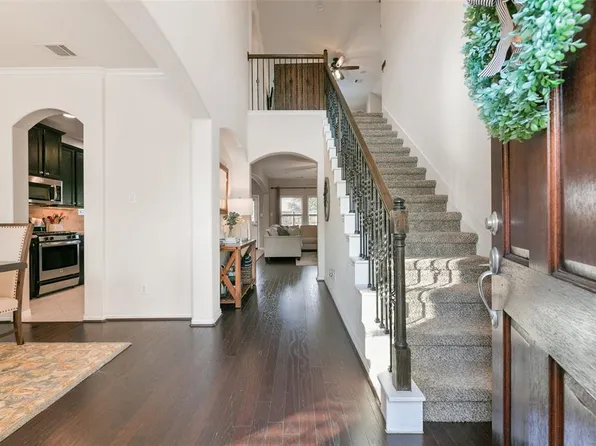 229 Harbor Bend Lane, Dickinson, TX 77539