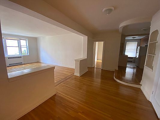 1st image of 65-74 Saunders St #44