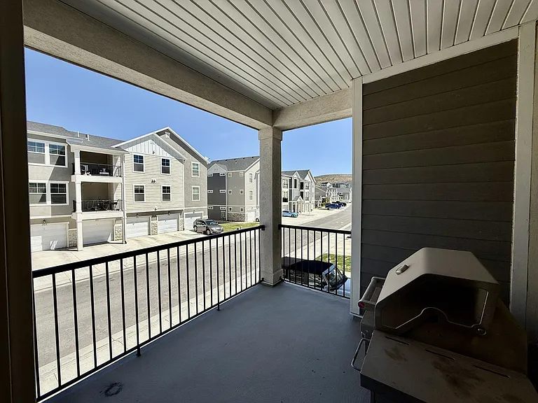 1809 W Terra Vista Ln #1-204-1 — Photo 6