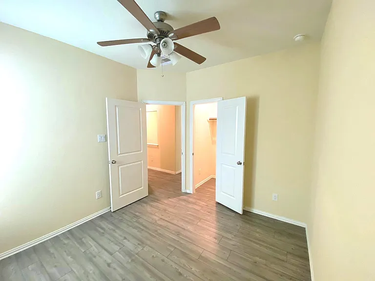 29880 Dovetail Bluff Ln — Photo 5