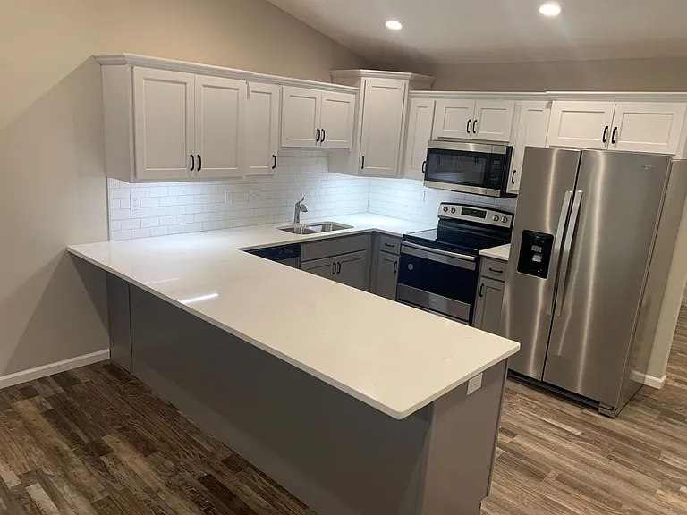 151-157 Stone Ct — Photo 4