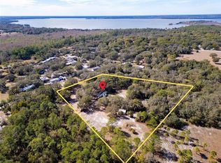 8725 Treasure Island Rd, Leesburg, FL 34788