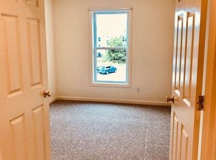 2000 Mead Hill Rd #2304, Newmarket, NH 03857