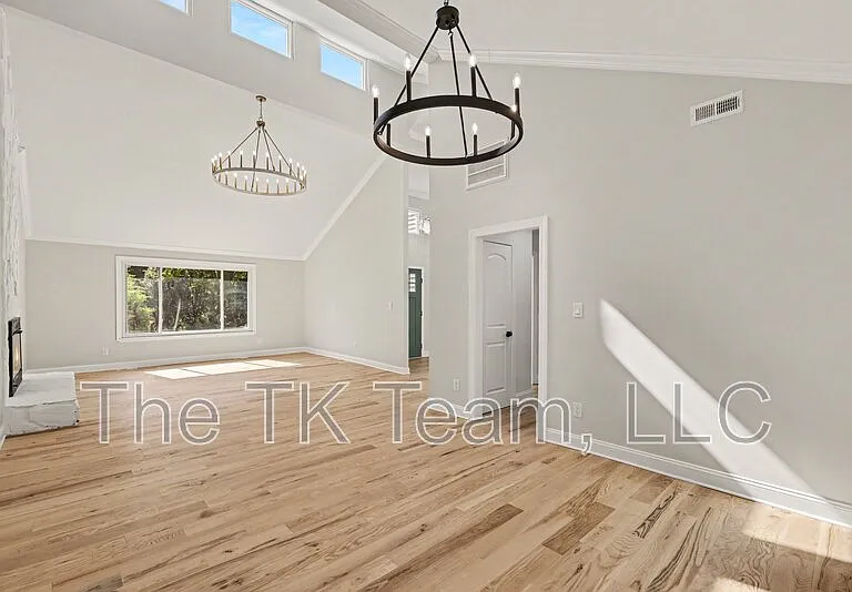 9606 Fairway Ridge Rd — Photo 6