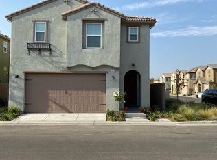 1516 Bright Pl, Clovis, CA 93619