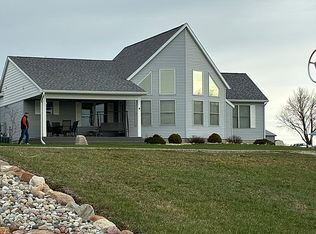 6628 Spinnaker Rd, Crystal, MI 48818
