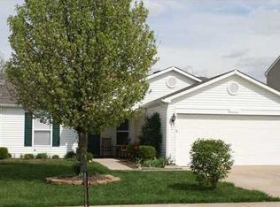 8446 S Paddleboat Ln, Pendleton, IN 46064