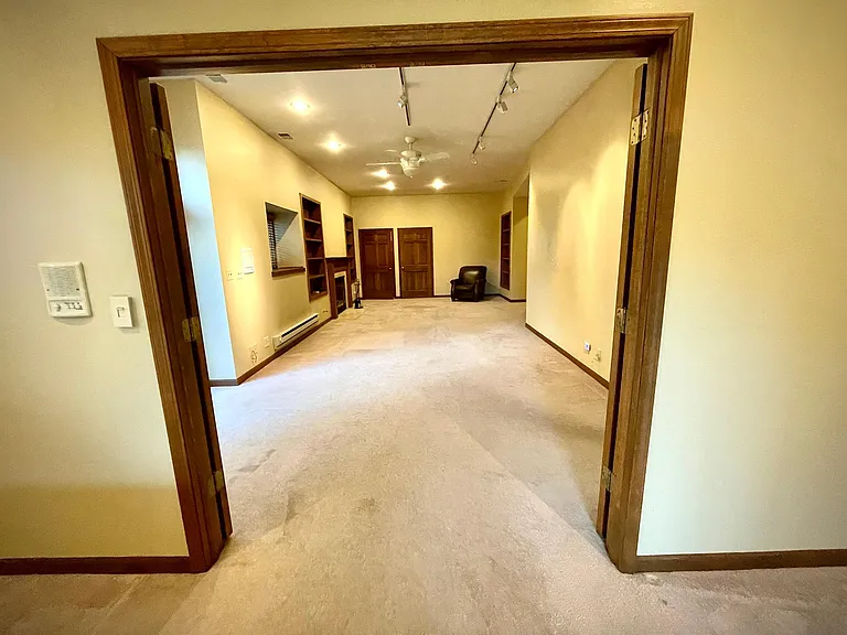 121 Maumell St #LOWER LEVEL — Photo 14