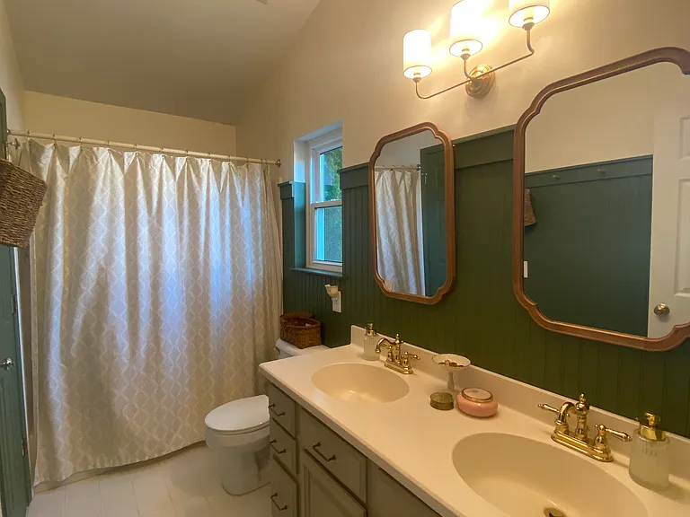 967 Devon Ct — Photo 12