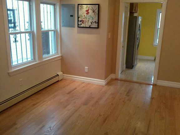 2nd image of 10732 121st St