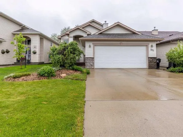 293 NE Heritage Blvd W, Lethbridge, AB T1K 7M5