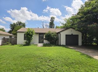 4618 NW 44th St, Warr Acres, OK 73122