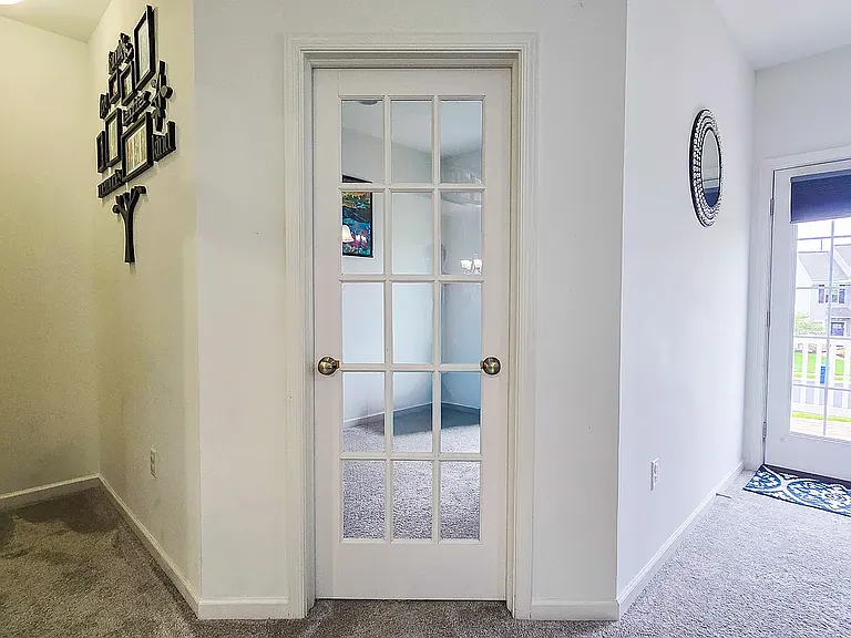 1624 Haralson Dr — Photo 8