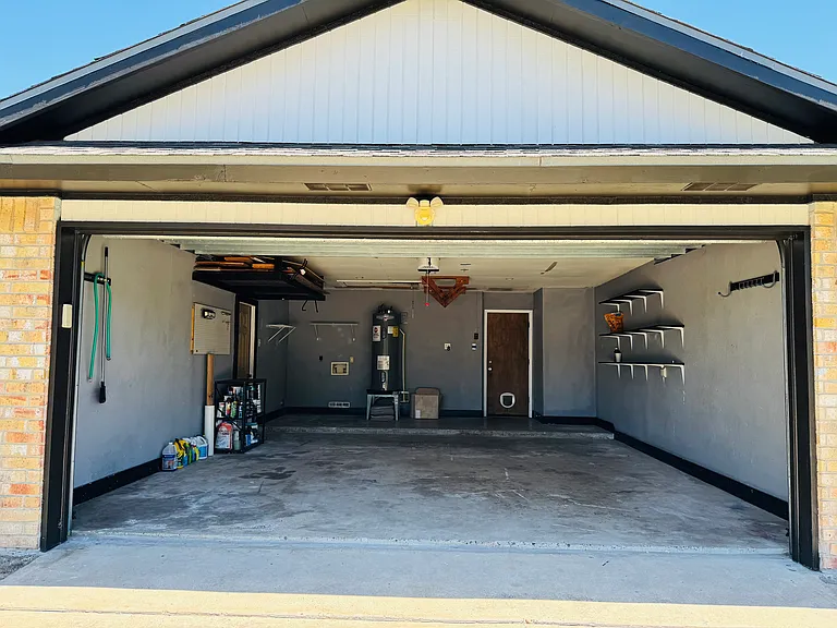 214 Portsmouth Dr — Photo 34