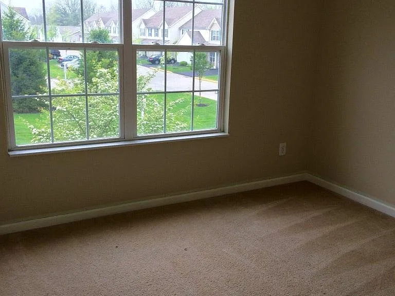 484 Fullers Cir — Photo 7
