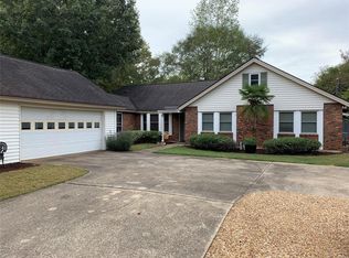 806 Hillsboro Rd, Montgomery, AL 36109