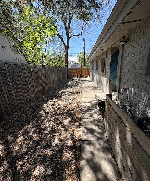 1739-1741 N Harlan St #1739B — Photo 24