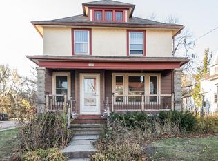 707 Lincoln Ave, Waukesha, WI 53186