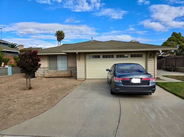 1302 Ridgeview Ct