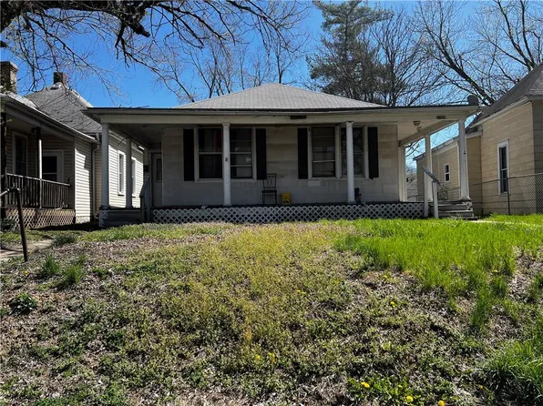 2409-2411 Saint Joseph Ave, Saint Joseph, MO 64505