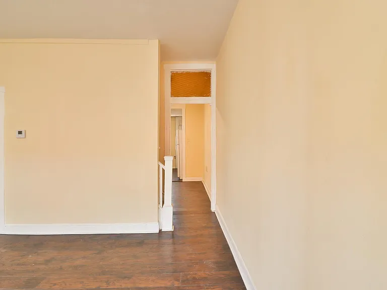 1303 James St — Photo 11