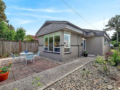 3039 61st Avenue SW, Seattle, WA, 98116