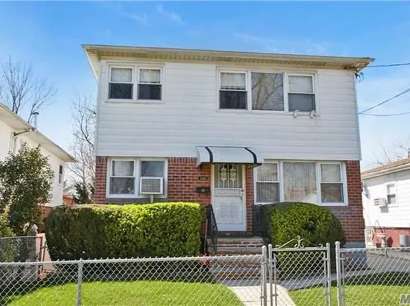 2340 97th St, East Elmhurst, NY 11369