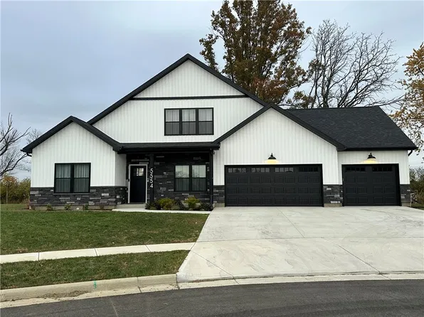 5554 Provemont Ct, Tipp City, OH 45371