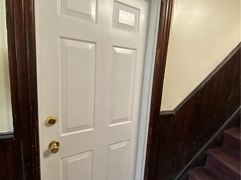 8 Franklin Ave #1 — Photo 10