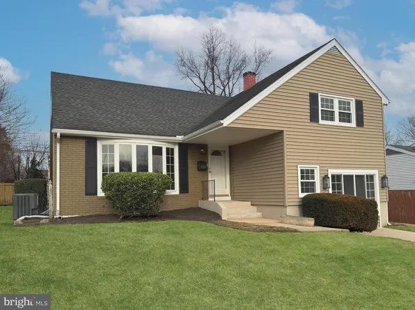 132 Warwick Dr, Lutherville Timonium, MD 21093