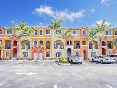 141 NW 2nd Ave #4, Hallandale Beach, FL, 33009