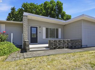 2501 Stratford St, Eugene, OR 97404