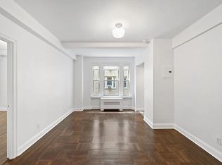 24 5th Ave APT 823, New York, NY 10011
