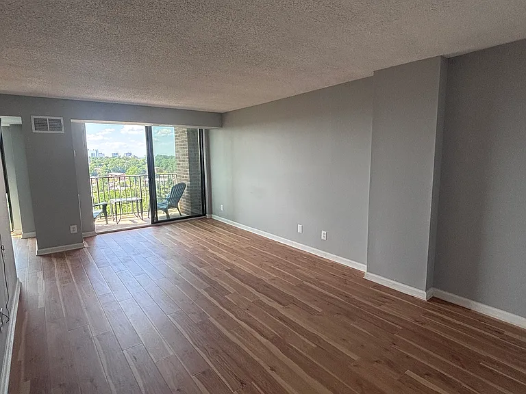 2311 Pimmit Dr #1217 — Photo 4