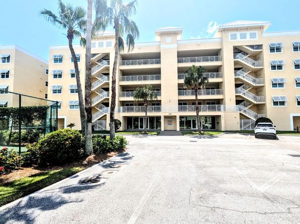260 Hidden Bay Dr #504